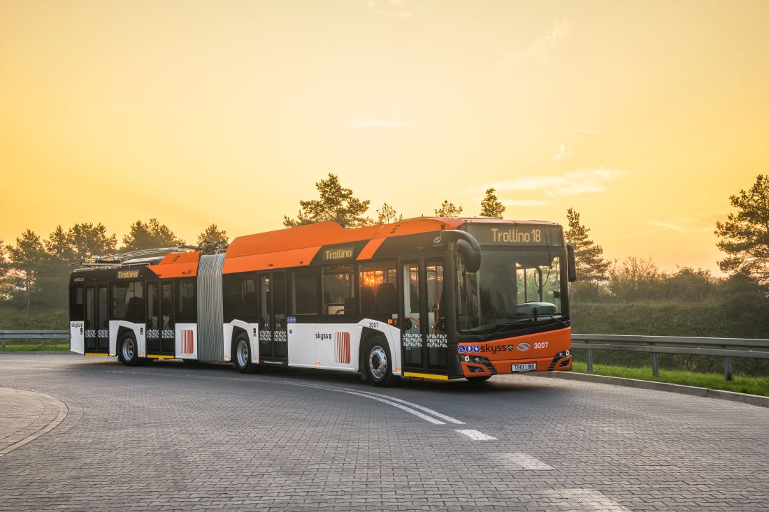 Orașul Brașov, România, a comandat 25 de autobuze Solaris Trollino și 18