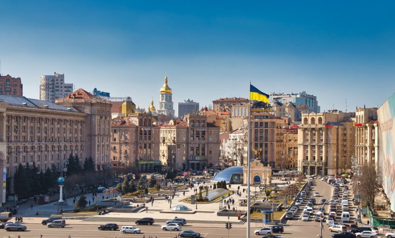 Z raportu opublikowanego przez Bank Światowy wynika, że gospodarka Ukrainy skurczy się w 2022 roku o niemal połowę.